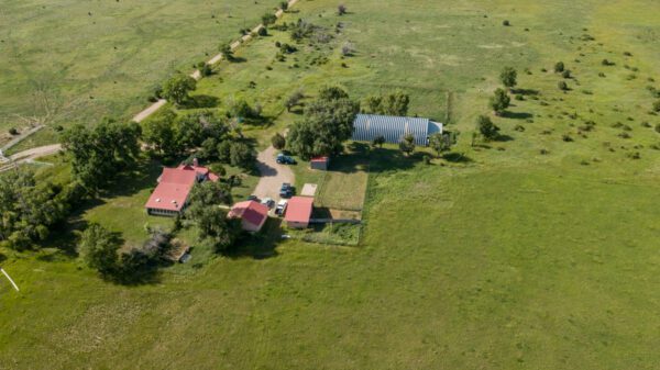Round Corral Farm - Image 6